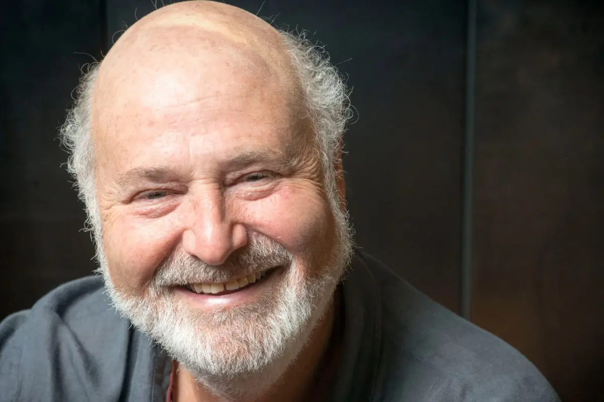  Hallan muertos a Rob Reiner y Michele Singer en su mansión 