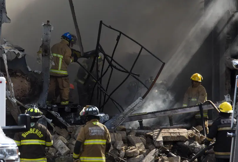 De acuerdo con información oficial, en la aeronave viajaban diez personas en total. De acuerdo con información oficial, en la aeronave viajaban diez personas en total.