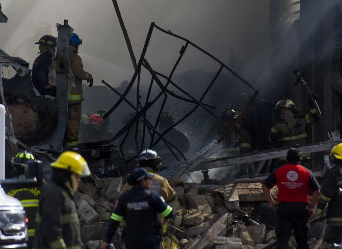 Después de varias horas de intensas labores de rescate, las autoridades confirmaron que las diez personas que viajaban en el jet perdieron la vida. Cuartoscuro.