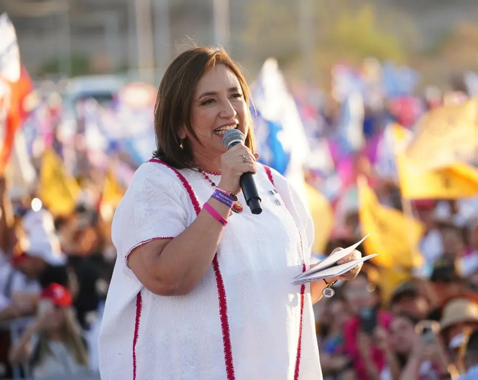 Se mantiene activa en redes sociales criticando a Morena y continúa compartiendo avances de su pérdida de peso.<br>