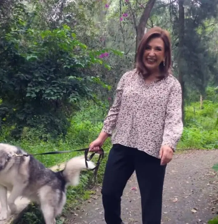 Afirma que ahora se siente mejor consigo misma y con mayor fortaleza física.