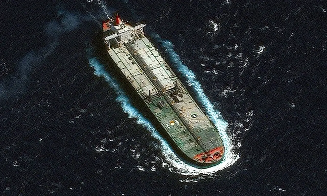  Trump lanza “bloqueo total” contra petroleros sancionados de Venezuela 