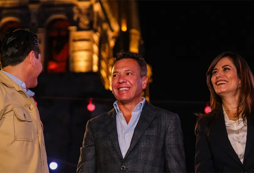 Con la apertura de la pista de hielo y la rueda de la fortuna, el gobernador de Jalisco encabezó el arranque del Festival Ilusionante 2025 Con la apertura de la pista de hielo y la rueda de la fortuna, el gobernador de Jalisco encabezó el arranque del Festival Ilusionante 2025