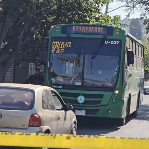 Murió manejando, pero salvó a todos: chofer frena el camión antes de que le diera un paro cardiaco Murió manejando, pero salvó a todos: chofer frena el camión antes de que le diera un paro cardiaco