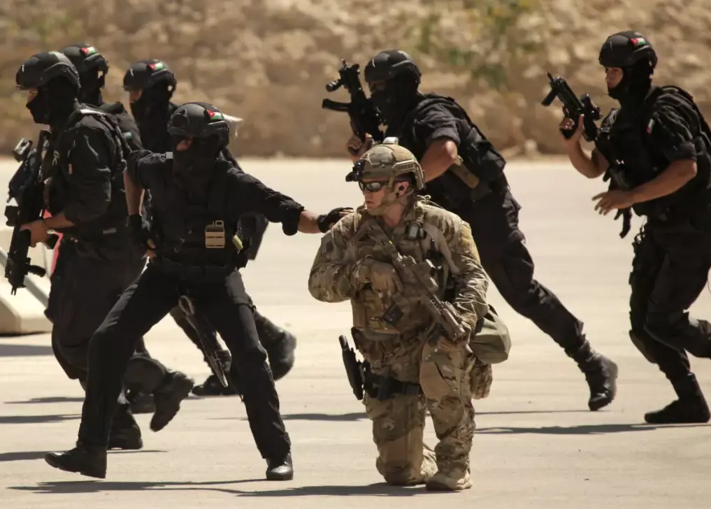 El senado autorizo el ingreso temporal de 29 militares de Estados Unidos para realizar entrenamientos con la Armada de México Especial