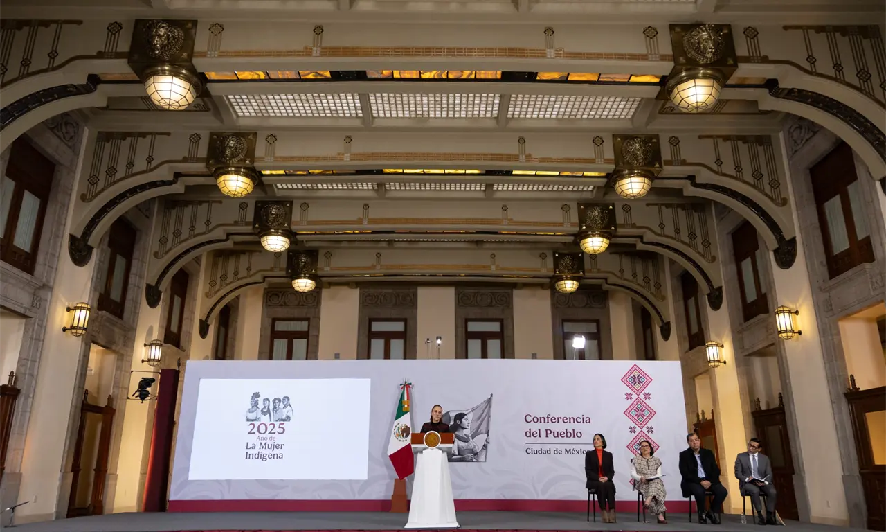  Sheinbaum asegura que el Estado cumplirá el fallo de la Corte IDH por la violación, tortura y muerte de la mujer náhuatl. 