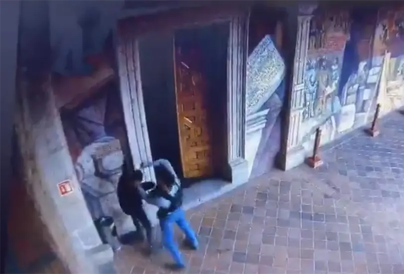 Su familia y su defensa esperan que el video difundido sea clave para esclarecer su situación jurídica y evidenciar posibles violaciones a sus derechos humanos. Su familia y su defensa esperan que el video difundido sea clave para esclarecer su situación jurídica y evidenciar posibles violaciones a sus derechos humanos.