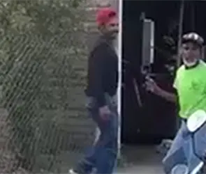 Golpean a abuelito en situaci&oacute;n de calle para grabarlo y subirlo a redes en Aguascalientes