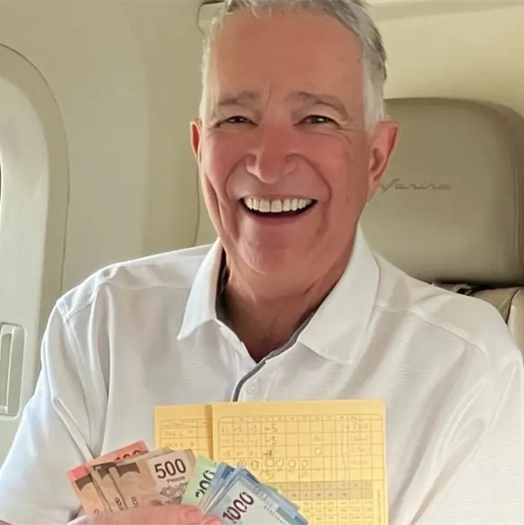 Vamos a cerrar este cap&iacute;tulo: Salinas Pliego pide esperar a enero mientras el SAT alista cobro millonario