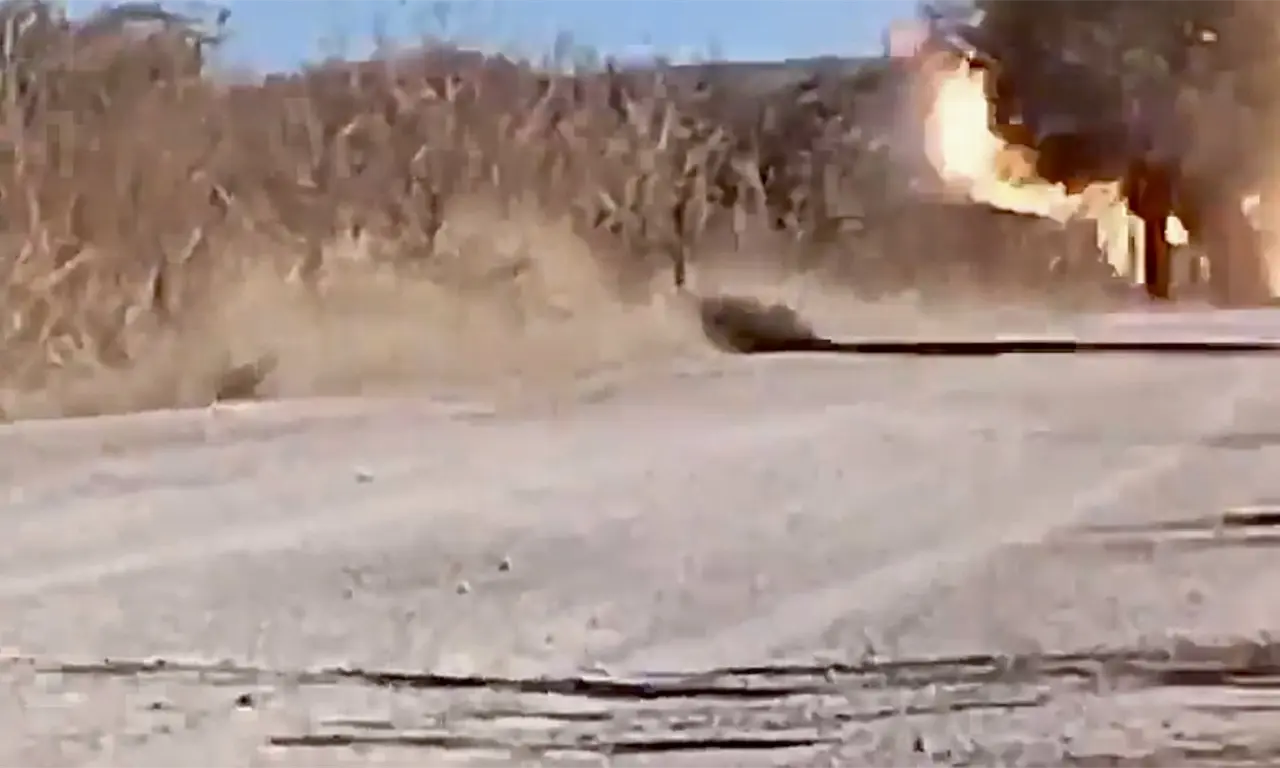  Momento exacto de la explosión en Zacatecas: ataque a patrulla estatal en Luis Moya | VIDEO 