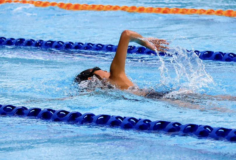 Tragedia en gimnasio Sports World CDMX: mujer muere tras desvanecerse en clase de nataci&oacute;n
