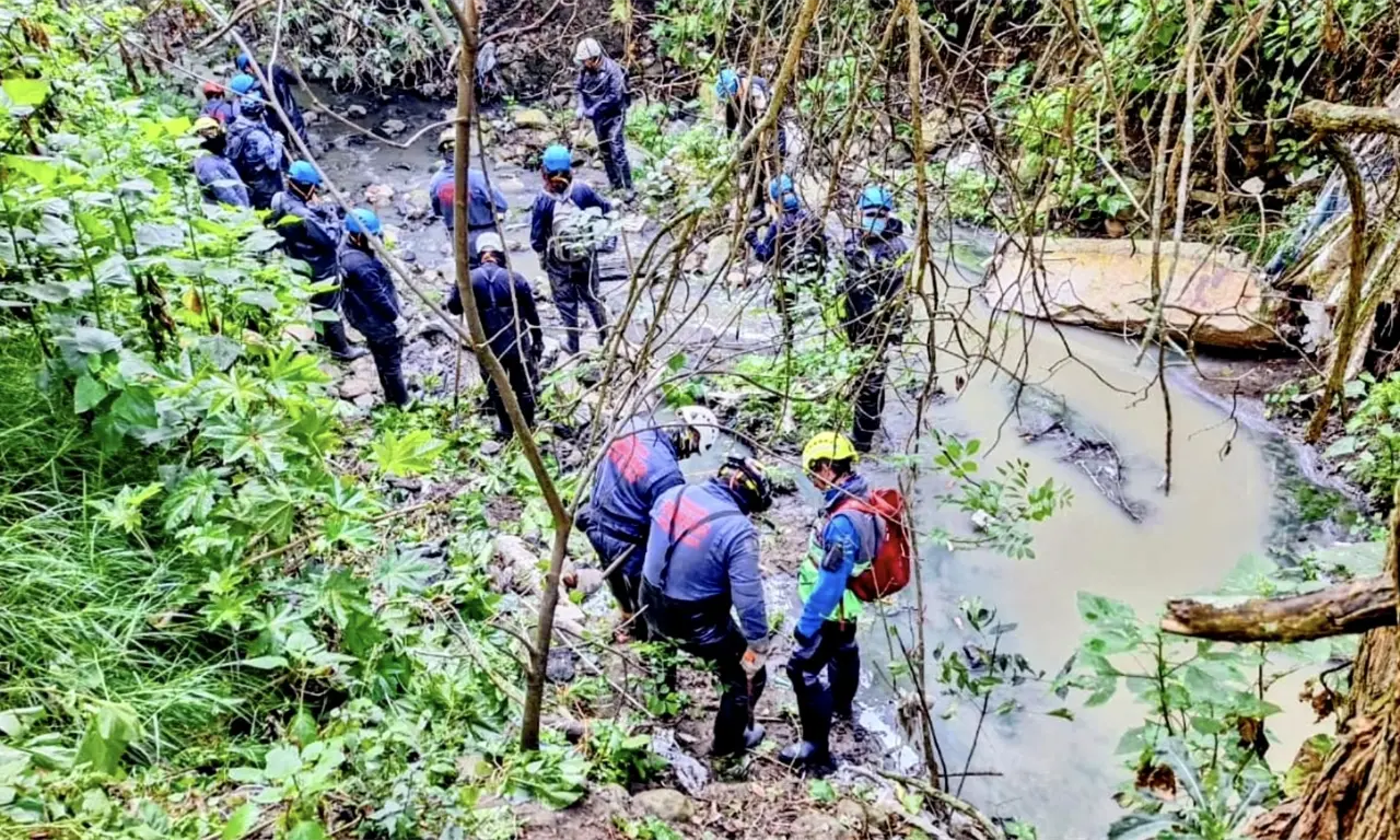  Entre dolor y esperanza: familias buscan a desaparecidos en Barrancas de Tarango 