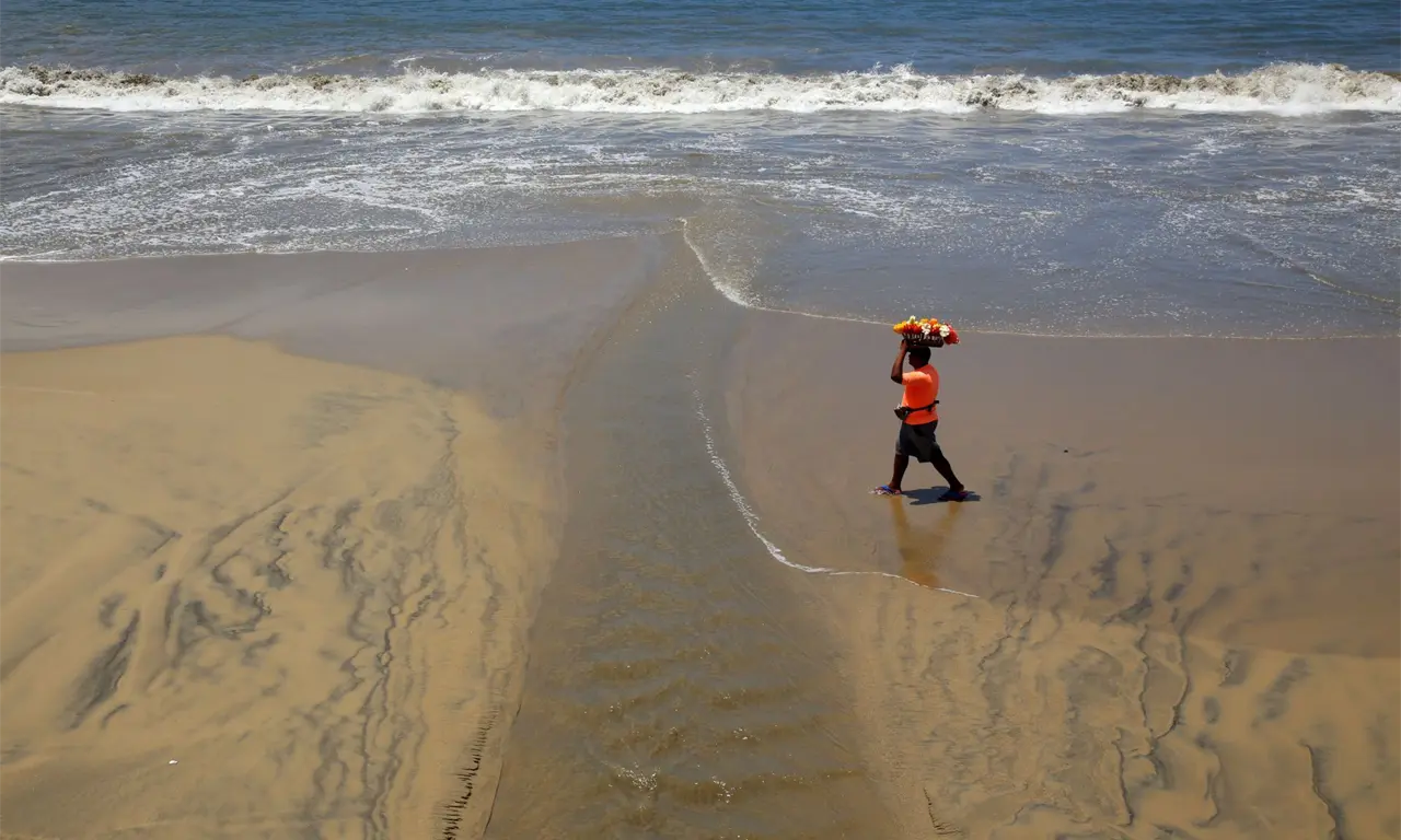  Las playas contaminadas con heces fecales. 