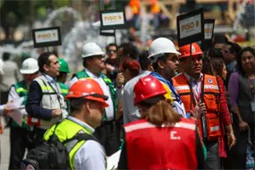 &iquest;Te toca trabajar el 1 de enero? Esto es lo que deben pagarte por ser d&iacute;a oficial 