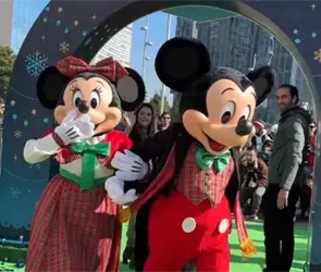 &iexcl;Villa de Mickey y Minnie! Tobog&aacute;n de nieve, taller de esferas, carreras y m&aacute;s en la CDMX