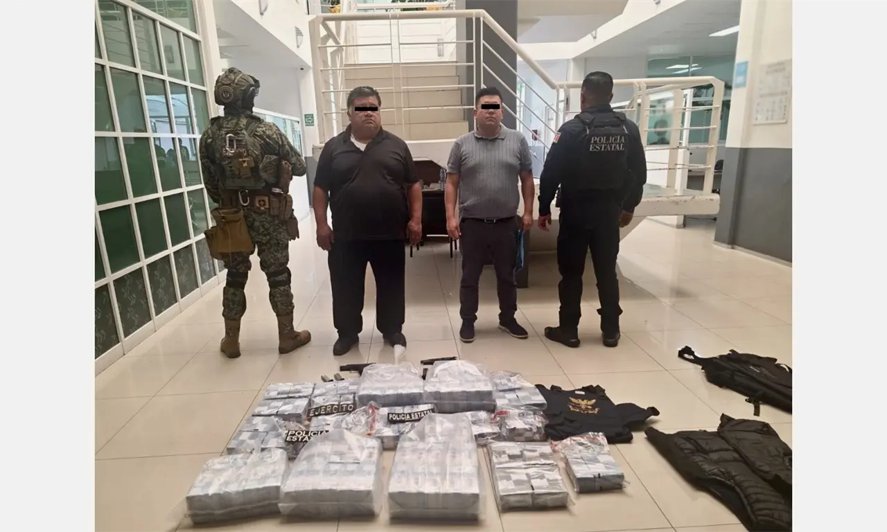  Robo millonario en Naucalpan: custodios se llevan 37 millones de pesos | VIDEO 