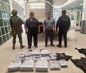 Robo millonario en Naucalpan: custodios se llevan 37 millones de pesos de camioneta blindada | VIDEO