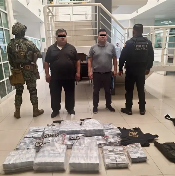 Robo millonario en Naucalpan: custodios se llevan 37 millones de pesos de camioneta blindada | VIDEO