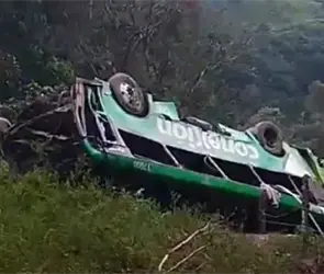 Filtran foto antes del accidente de autob&uacute;s que dej&oacute; 10 muertos en Veracruz en Nochebuena
