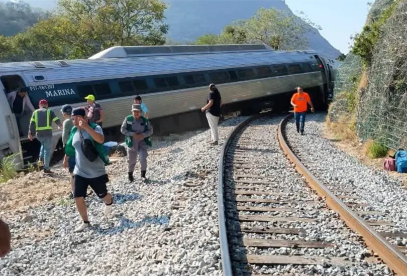 Las unidades m&eacute;dicas de la regi&oacute;n activaron sus protocolos de emergencia y contingencia ante la posibilidad de recibir personas lesionadas.