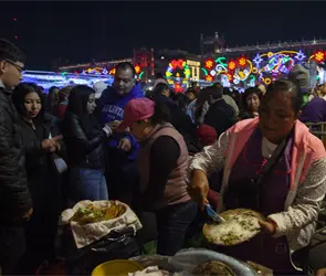 &iquest;Hasta cu&aacute;ndo estar&aacute; la verbena navide&ntilde;a en el Z&oacute;calo de la CDMX?