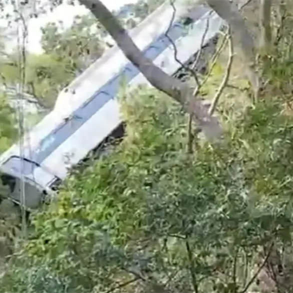 Asientos, fotos y pertenencias: as&iacute; qued&oacute; la zona donde descarril&oacute; el Tren Interoce&aacute;nico