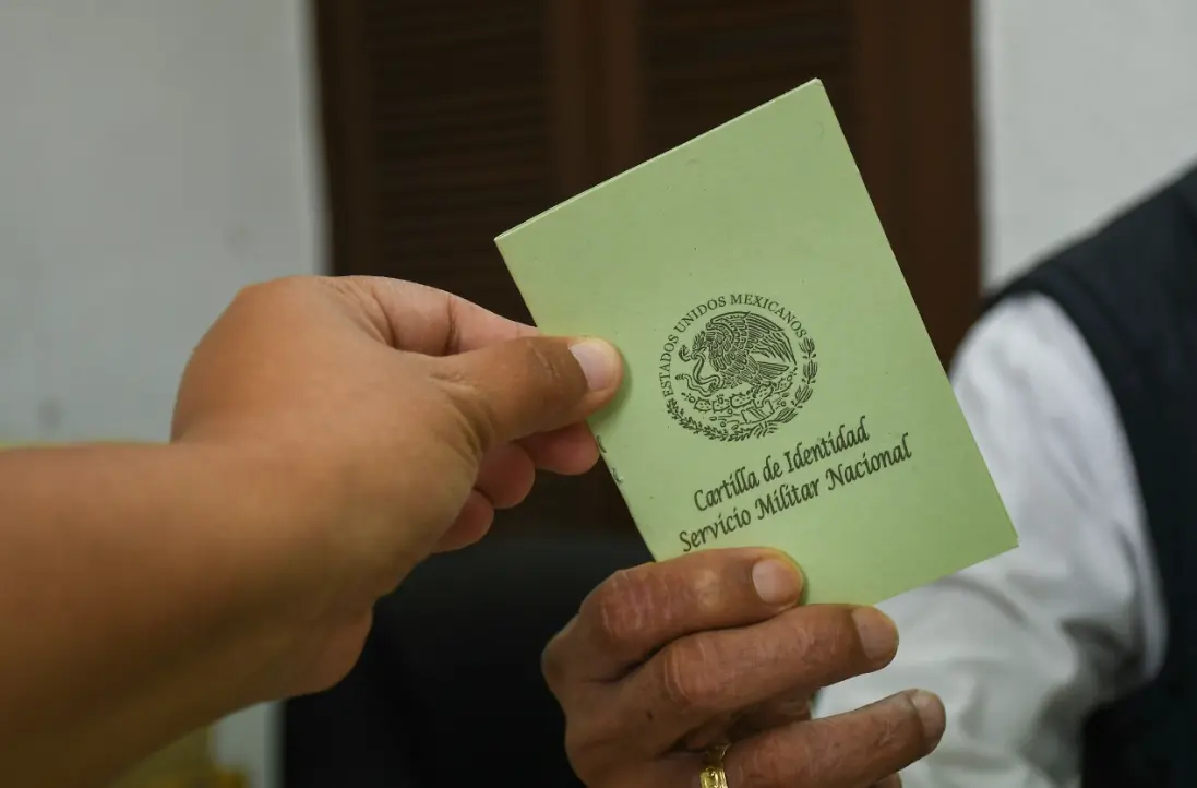 A partir de 2026, el adiestramiento necesario para liberar la cartilla militar se realizará en únicamente 13 sesiones sabatinas. Gobierno de Veracruz.