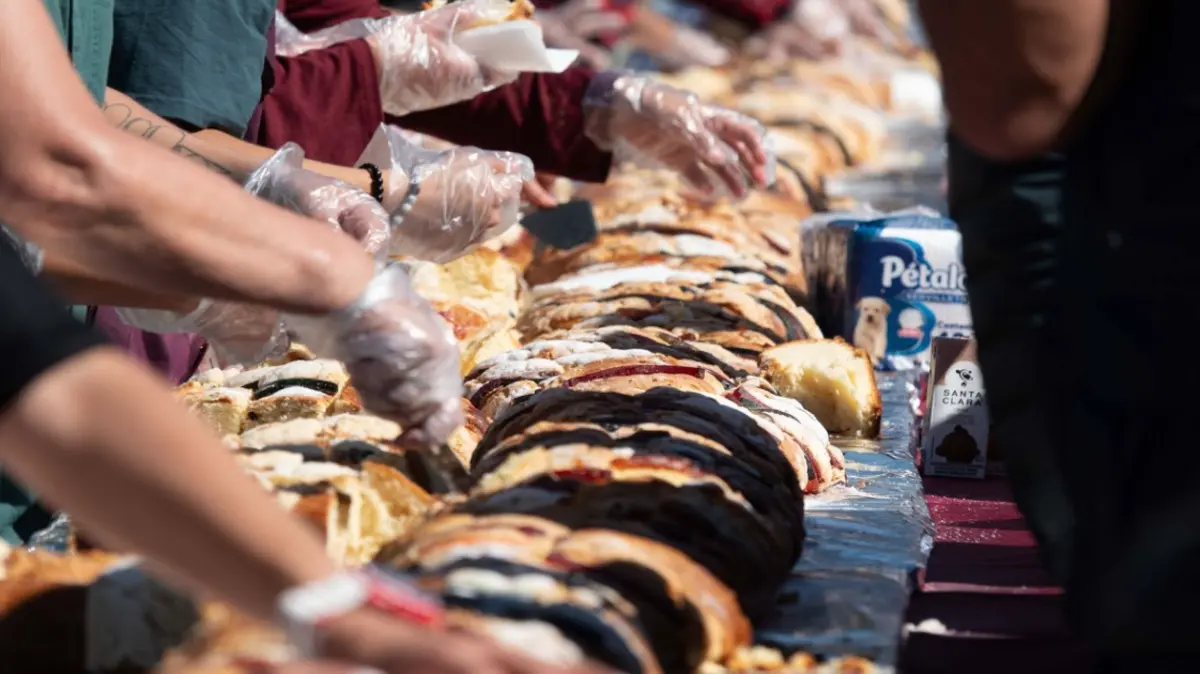  Las familias poblanas podrán disfrutar de la rosca de Reyes más grande del mundo. 