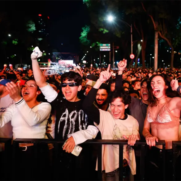 Con música electrónica, la CDMX celebra la llegada del Año Nuevo Con música electrónica, la CDMX celebra la llegada del Año Nuevo