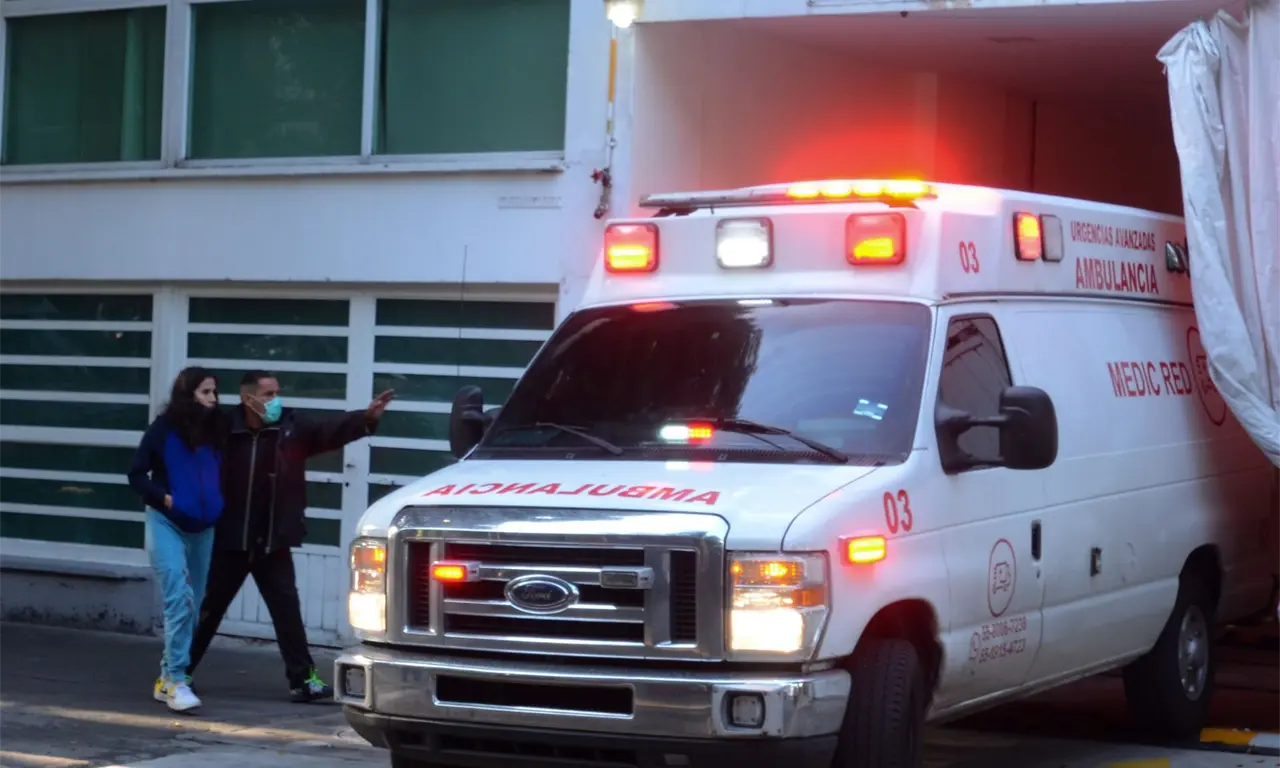  Un adulto mayor murió mientras intentaba evacuar por el sismo. Imagen ilustrativa. 