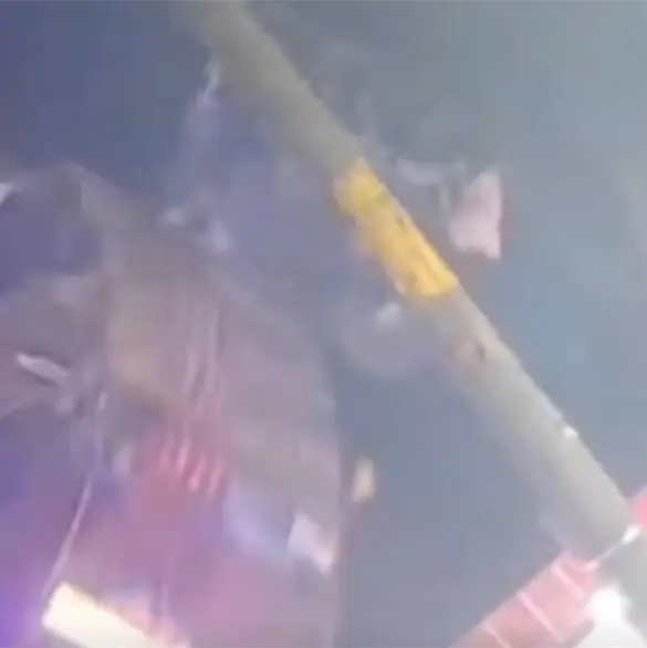 Terror en feria de Puebla: j&oacute;venes son expulsados de juego mec&aacute;nico por falla estructural