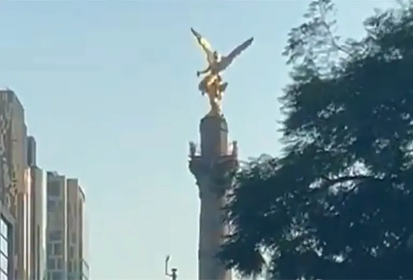 Escalofriante: así se movió el Ángel de la Independencia durante el sismo que sacudió la CDMX Escalofriante: así se movió el Ángel de la Independencia durante el sismo que sacudió la CDMX