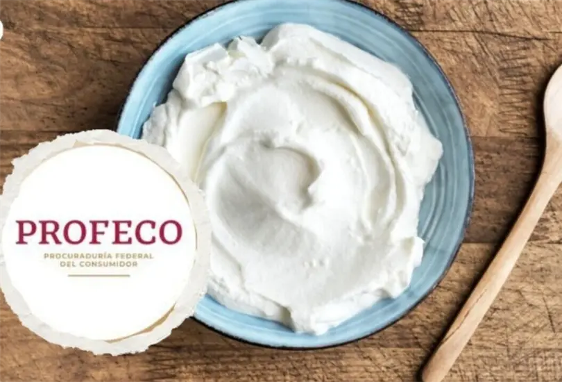 No todo lo que dice "yogurt" lo es. Profeco advierte sobre marcas que no cumplen con lo que prometen.
