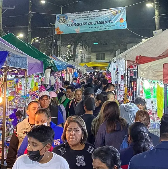 Sicario intenta atacar a vendedores de juguetes y muere tras balacera en el Centro