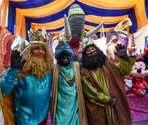 Metrob&uacute;s, Troleb&uacute;s y RTP ampl&iacute;an servicio nocturno por el D&iacute;a de Reyes en CDMX