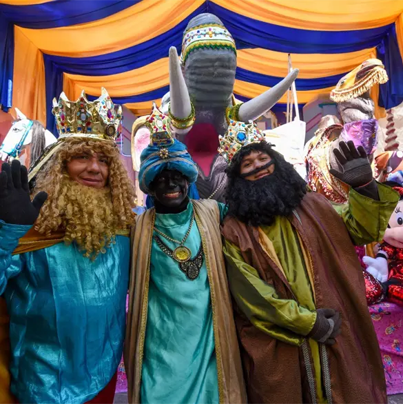 Metrob&uacute;s, Troleb&uacute;s y RTP ampl&iacute;an servicio nocturno por el D&iacute;a de Reyes en CDMX