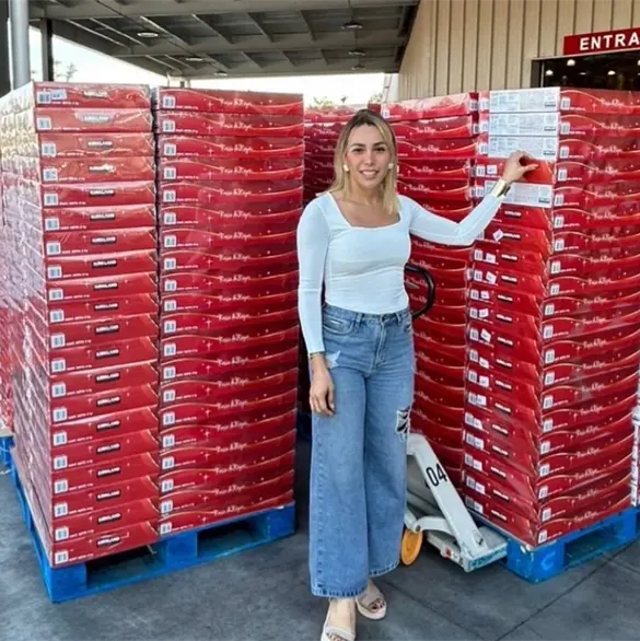 "Abro pedidos nenis": emprendedora compra mil roscas de Reyes de Costco para reventa en Colima