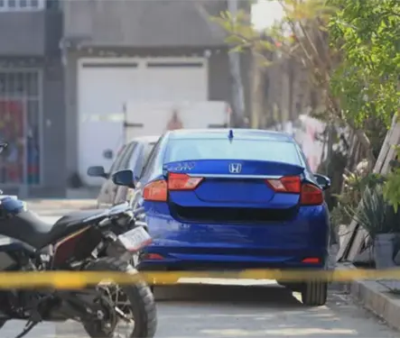 Una conductora pr&oacute;fuga, un auto sin placas y un repartidor muerto: las claves del homicidio de Roberto Hern&aacute;ndez