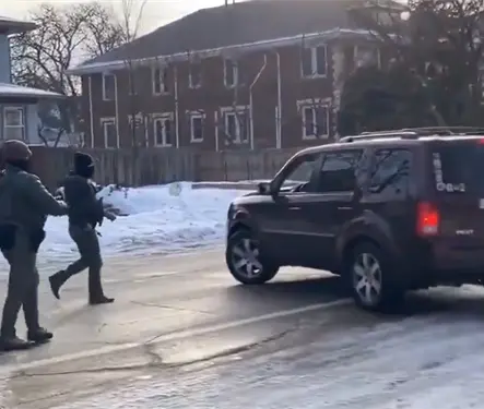 Agente de ICE asesina a tiros a mujer durante redada migratoria en Minneapolis; alcalde acusa uso imprudente de la fuerza