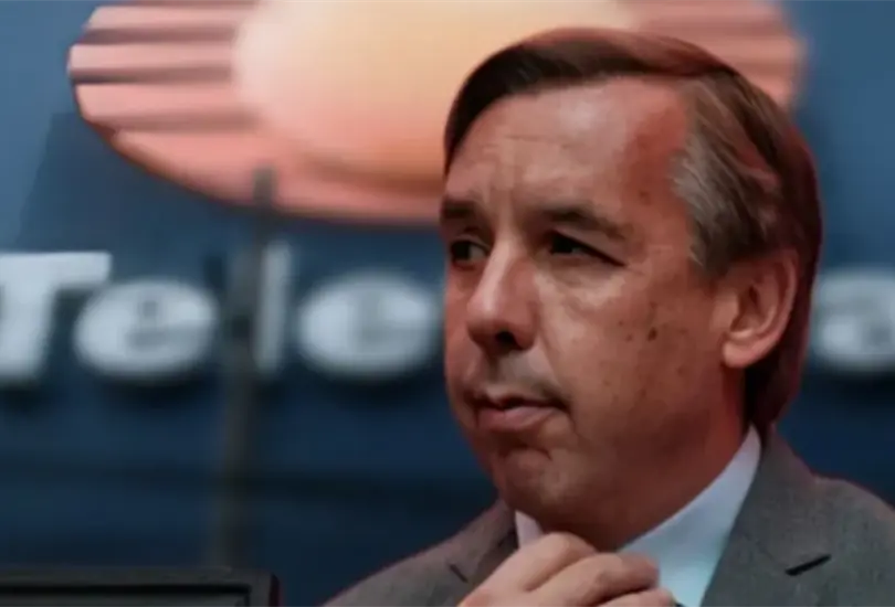 La venta de Televisa enfrenta presiones financieras, recortes en su calificación crediticia y una reconfiguración de su modelo de negocio. La venta de Televisa enfrenta presiones financieras, recortes en su calificación crediticia y una reconfiguración de su modelo de negocio.