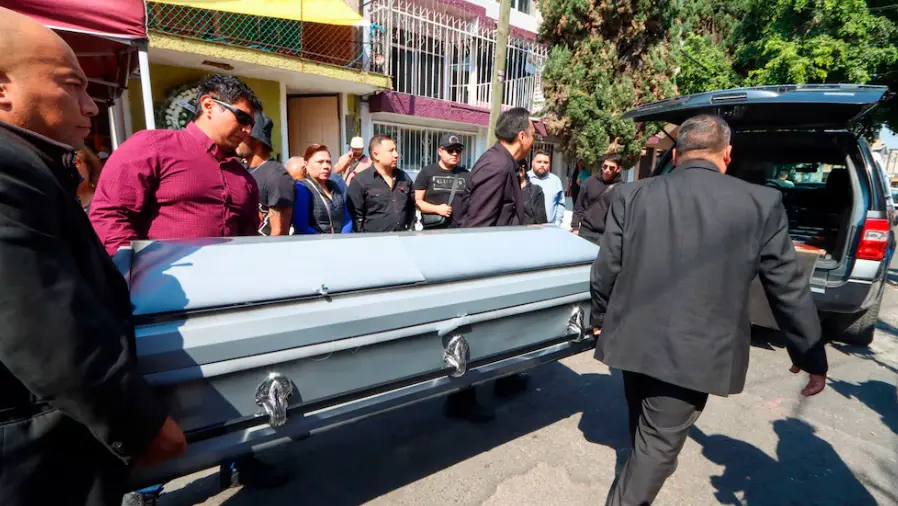 Roberto Hernández fue sepultado el pasado martes 6 de enero por sus familiares en un panteón de la CDMX. Especial