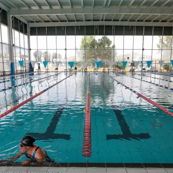 CDMX: &iquest;C&oacute;mo puedes inscribirte gratis a las clases de nataci&oacute;n que habr&aacute; en las Utop&iacute;as 2026?