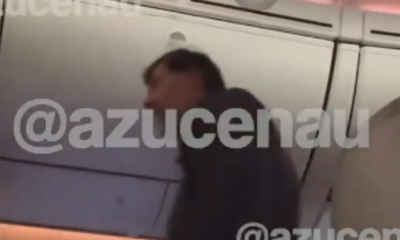  Este tipo de boleto incluye prioridad al documentar equipaje, abordaje preferencial, un menú exclusivo y un asiento con mayor espacio. 