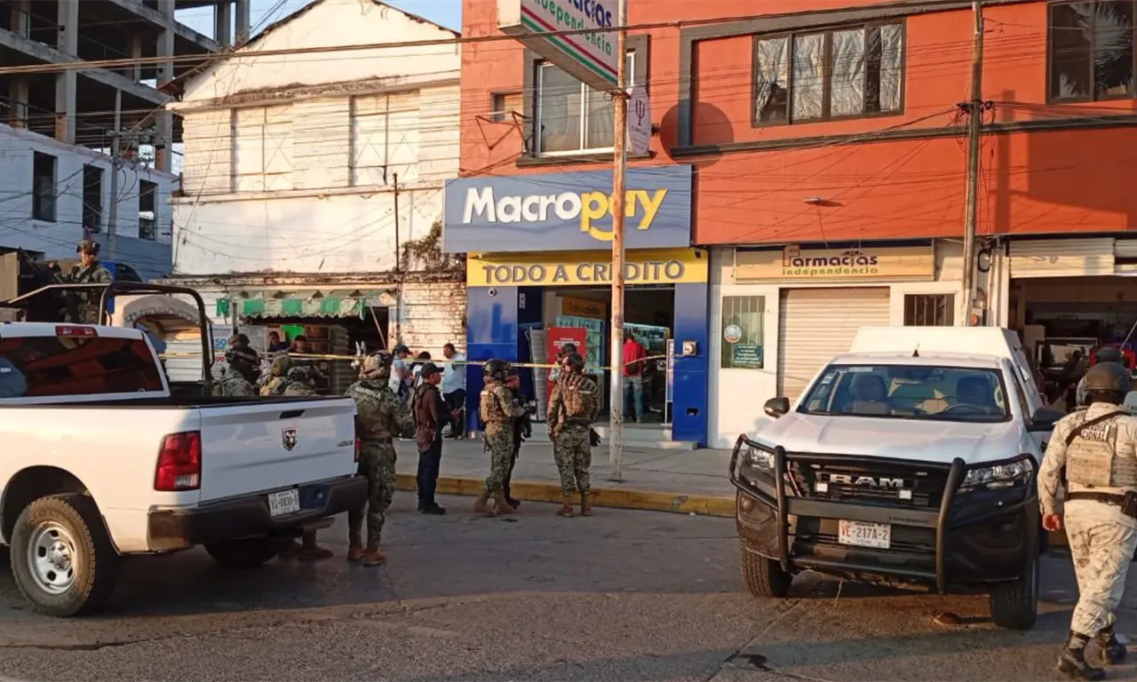  Violencia en Tuxpan: matan a profesor Joel Robles en local de videojuegos 