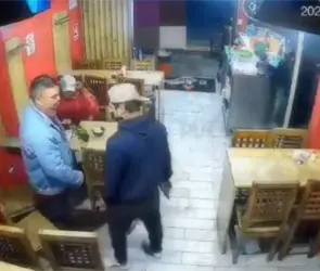 Asalto en taquer&iacute;a "El Asadito" termina en tragedia: cliente muere tras discutir con los ladrones