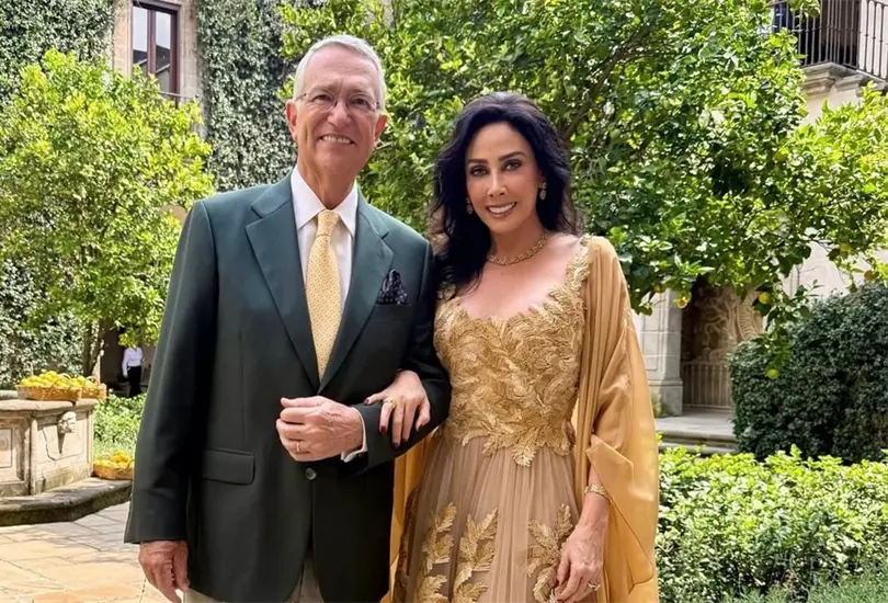 Ricardo Salinas Pliego se ha convertido en uno de los empresarios más controvertidos de México por sus opiniones políticas y sus enfrentamientos con funcionarios de gobierno.