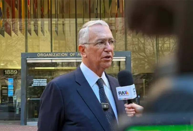 La denuncia sigue al fallo de la SCJN que obliga a Grupo Salinas a pagar 51 mil millones de pesos. La denuncia sigue al fallo de la SCJN que obliga a Grupo Salinas a pagar 51 mil millones de pesos.