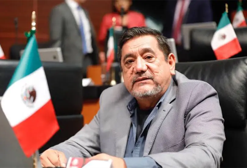 Canasta de preservativos para F&eacute;lix Salgado Macedonio: el regalo de cumplea&ntilde;os que caus&oacute; pol&eacute;mica