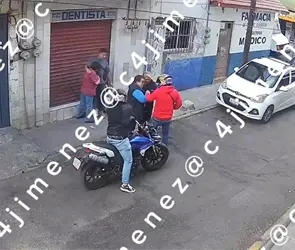 Abuelitas cobran pensi&oacute;n del Bienestar y sujetos armados las despojan de todos sus ahorros