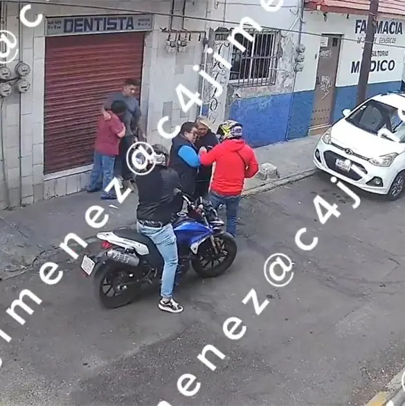 Abuelitas cobran pensi&oacute;n del Bienestar y sujetos armados las despojan de todos sus ahorros